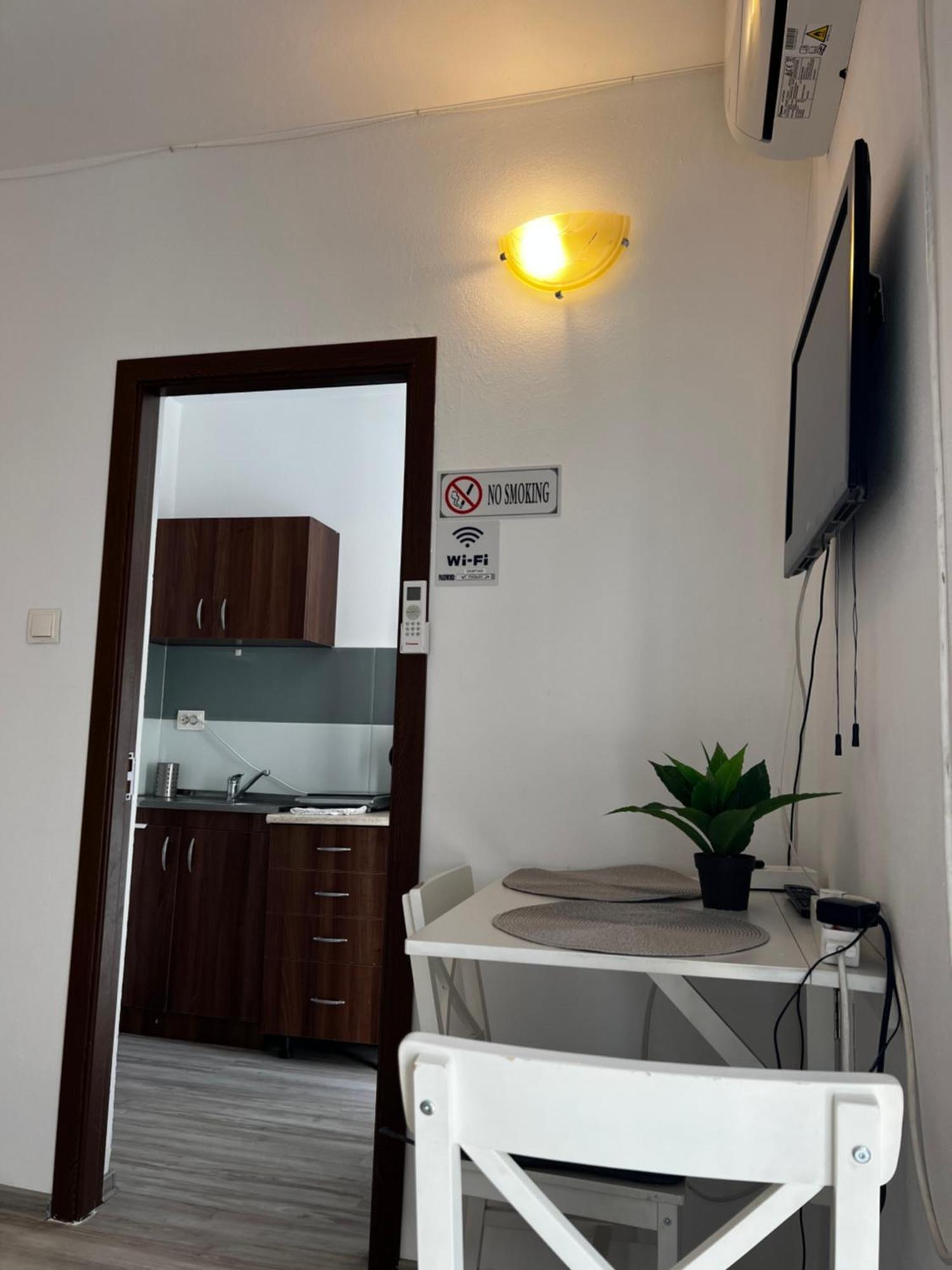 Ferienwohnung Casa Habana 2 Oradea Exterior foto