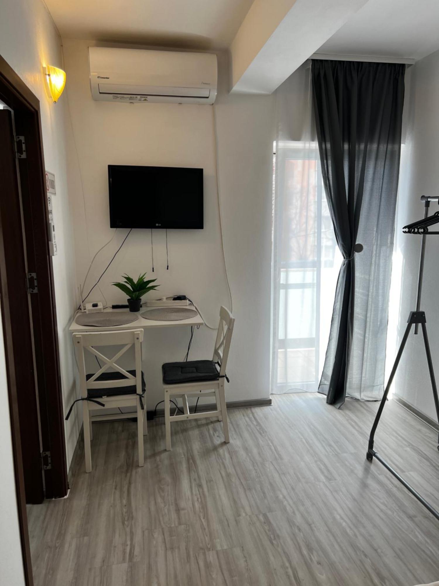 Ferienwohnung Casa Habana 2 Oradea Exterior foto